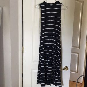 Sleeveless Zara stripe dress